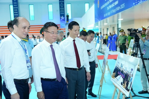 Phó Thủ tướng Chính phủ Lê Thành Long dự Lễ khánh thành dự án Đại học Luật Hà Nội cơ sở 2